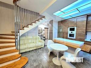 3-к квартира, вторичка, 106м2, 3/4 этаж