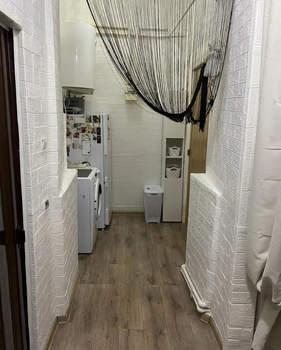 2-к квартира, вторичка, 42м2, 1/1 этаж