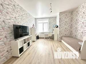 2-к квартира, вторичка, 70м2, 1/3 этаж
