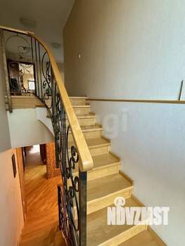 6-к квартира, вторичка, 162м2, 1/3 этаж