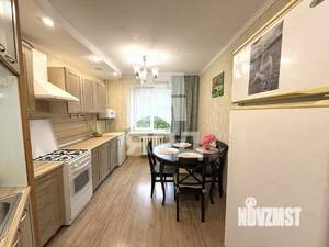 3-к квартира, вторичка, 68м2, 4/9 этаж