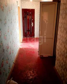 1-к квартира, вторичка, 18м2, 5/5 этаж