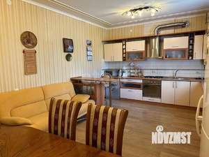 4-к квартира, вторичка, 128м2, 3/3 этаж