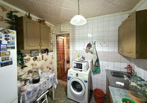 2-к квартира, вторичка, 43м2, 1/5 этаж