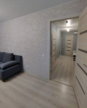2-к квартира, вторичка, 56м2, 1/10 этаж