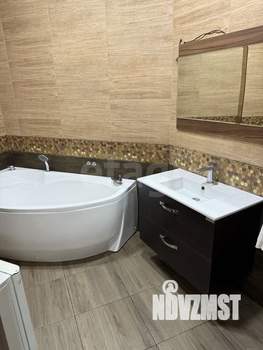 2-к квартира, вторичка, 65м2, 1/3 этаж