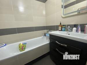 2-к квартира, вторичка, 62м2, 11/17 этаж