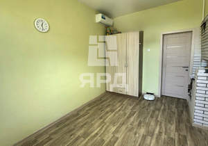 2-к квартира, вторичка, 40м2, 1/1 этаж