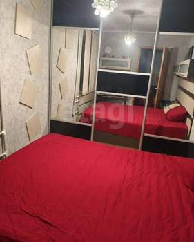 4-к квартира, вторичка, 61м2, 3/5 этаж