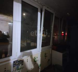 2-к квартира, вторичка, 50м2, 1/9 этаж