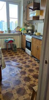 3-к квартира, вторичка, 59м2, 8/9 этаж
