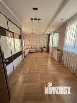 5-к квартира, вторичка, 239м2, 4/5 этаж