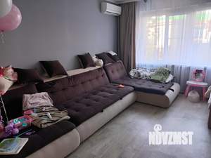 2-к квартира, вторичка, 52м2, 1/10 этаж