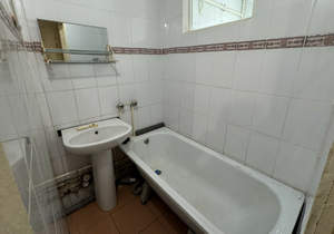 2-к квартира, вторичка, 44м2, 1/9 этаж