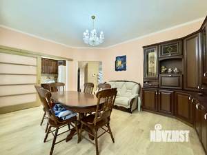 3-к квартира, вторичка, 170м2, 2/3 этаж