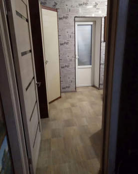 3-к квартира, вторичка, 70м2, 1/5 этаж