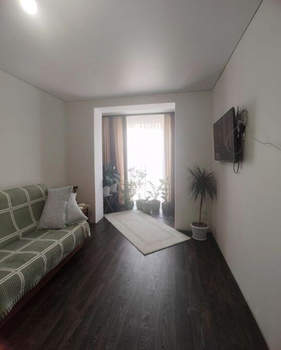 1-к квартира, вторичка, 42м2, 4/8 этаж