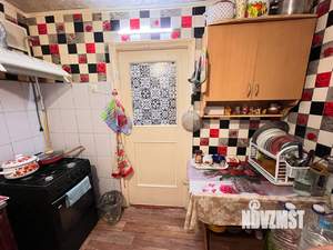 2-к квартира, вторичка, 32м2, 1/5 этаж
