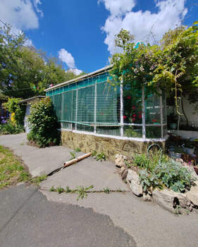 3-к квартира, вторичка, 74м2, 1/1 этаж