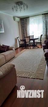 2-к квартира, вторичка, 65м2, 1/5 этаж