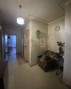 3-к квартира, вторичка, 68м2, 4/5 этаж