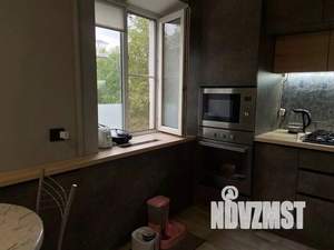 3-к квартира, вторичка, 55м2, 3/5 этаж