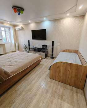1-к квартира, вторичка, 42м2, 3/3 этаж