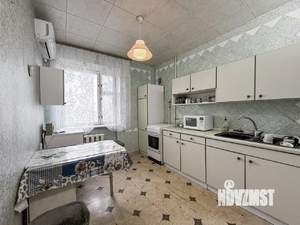 3-к квартира, вторичка, 65м2, 8/9 этаж
