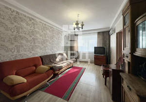 3-к квартира, вторичка, 60м2, 1/2 этаж