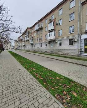 2-к квартира, вторичка, 54м2, 1/4 этаж