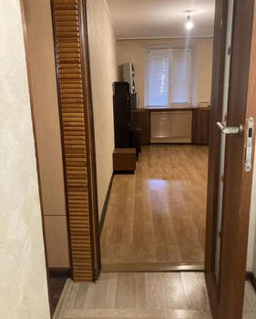 3-к квартира, вторичка, 55м2, 1/4 этаж