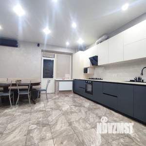 2-к квартира, вторичка, 63м2, 2/3 этаж