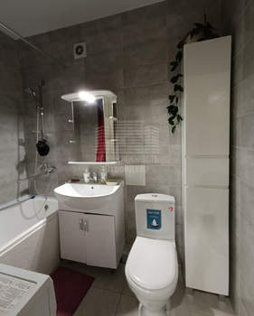 1-к квартира, вторичка, 43м2, 5/5 этаж