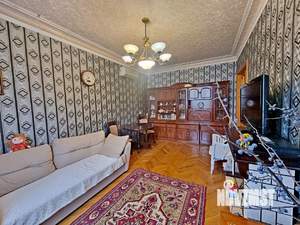 3-к квартира, вторичка, 73м2, 3/3 этаж