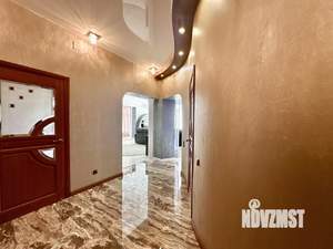 4-к квартира, вторичка, 136м2, 3/6 этаж