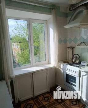 3-к квартира, вторичка, 60м2, 5/5 этаж