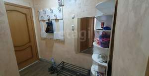 2-к квартира, вторичка, 44м2, 1/4 этаж