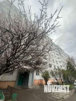 3-к квартира, вторичка, 62м2, 1/9 этаж