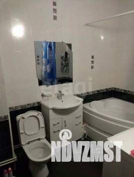 2-к квартира, вторичка, 68м2, 1/2 этаж