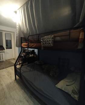 4-к квартира, вторичка, 70м2, 6/9 этаж