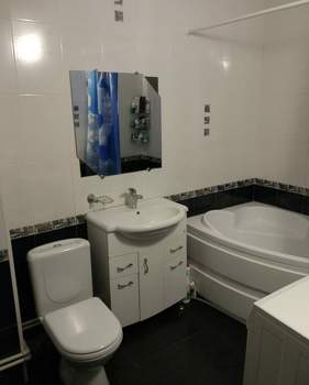 2-к квартира, вторичка, 68м2, 1/2 этаж