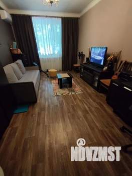 2-к квартира, вторичка, 56м2, 1/4 этаж