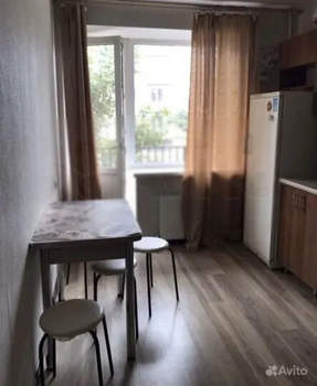 1-к квартира, вторичка, 38м2, 1/3 этаж