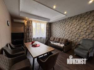 3-к квартира, вторичка, 62м2, 4/4 этаж