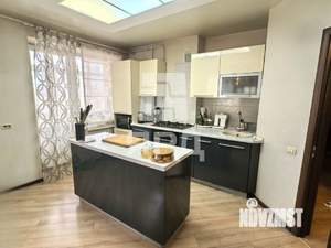 2-к квартира, вторичка, 78м2, 4/5 этаж