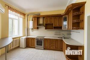 3-к квартира, вторичка, 90м2, 2/4 этаж