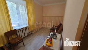 2-к квартира, вторичка, 44м2, 1/4 этаж