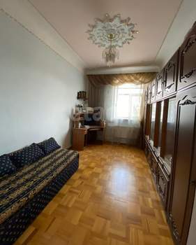 3-к квартира, вторичка, 72м2, 4/4 этаж