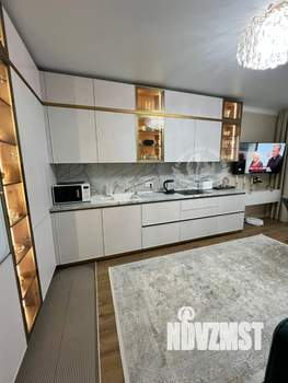 3-к квартира, вторичка, 74м2, 4/17 этаж