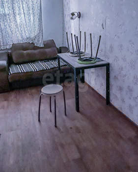 3-к квартира, вторичка, 69м2, 1/5 этаж